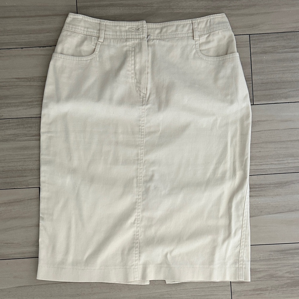Women's Cream Pencil Skirt - Tailored Everyday Style